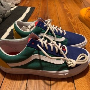 vans yacht club